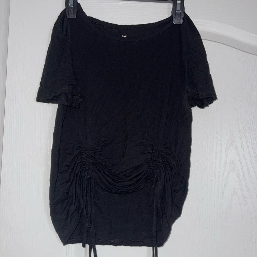 Black American Eagle crop top shirt, size small